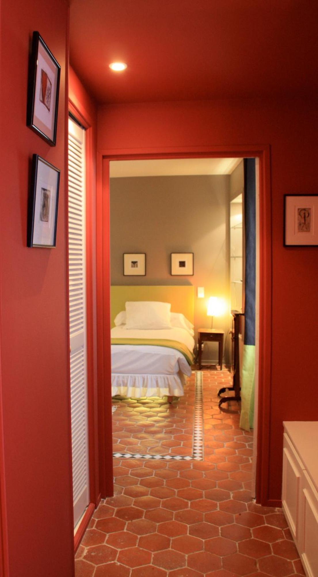 L'Atelier Du Relais Bed and Breakfast Laives Eksteriør billede